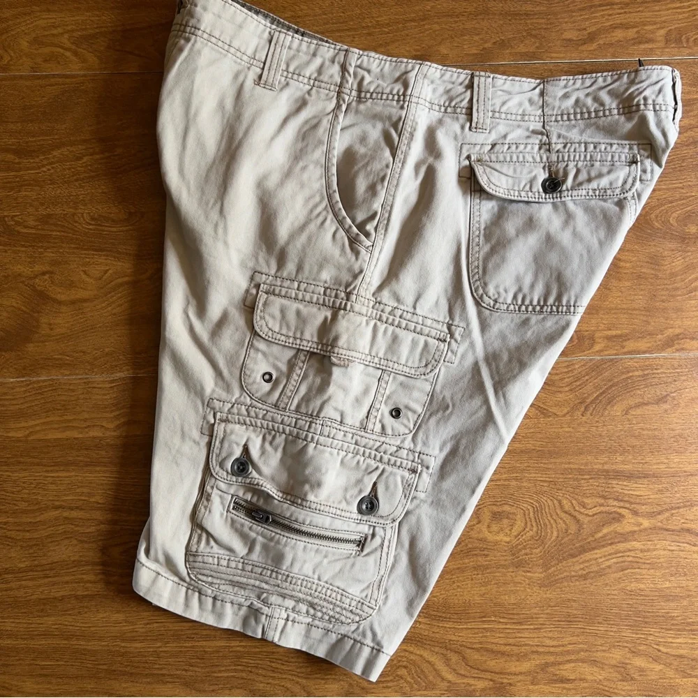 IRON CO. Mens Khaki Beige Canvas 100% Cotton Cargo Utility Shorts size 38